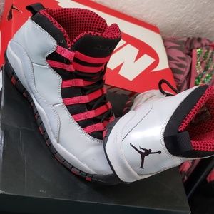 Jordan Retro 10